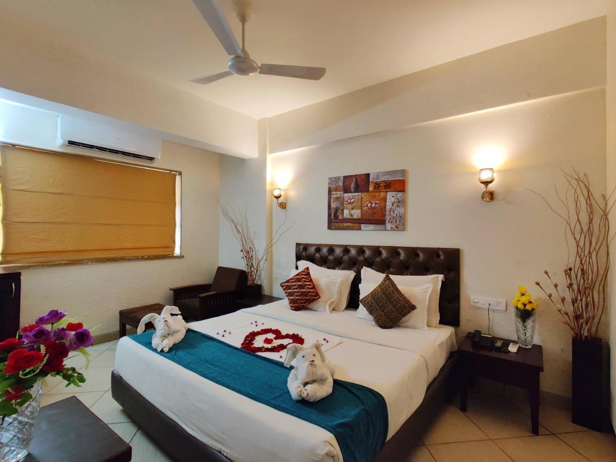 Misty Meadows, Lonavala Hotel Exterior photo