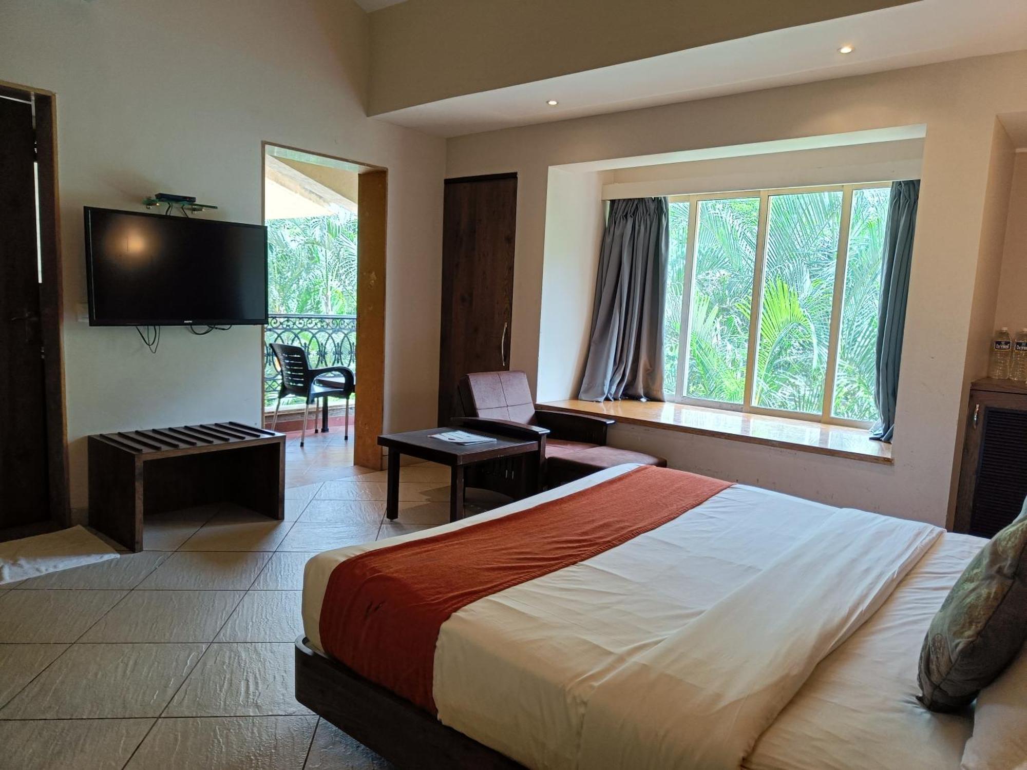 Misty Meadows, Lonavala Hotel Exterior photo