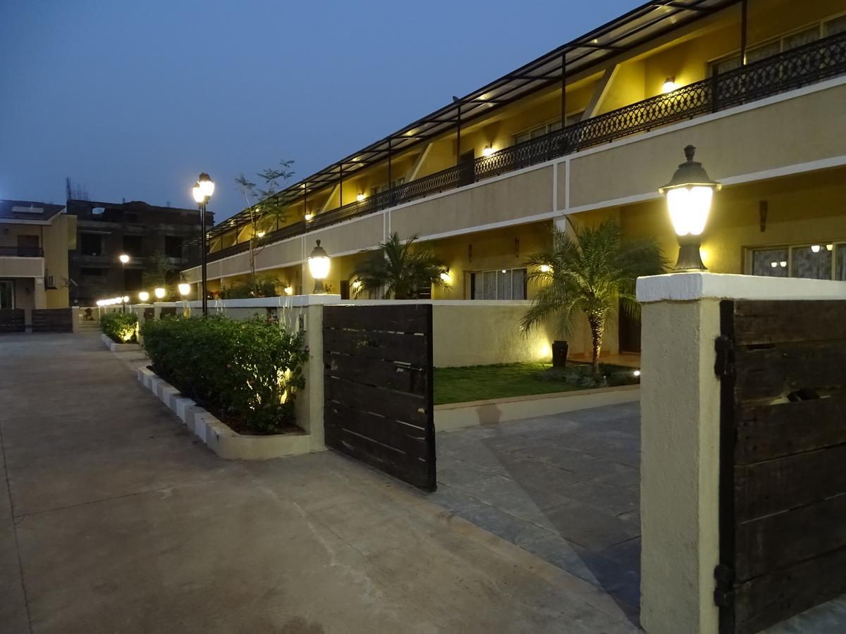 Misty Meadows, Lonavala Hotel Exterior photo